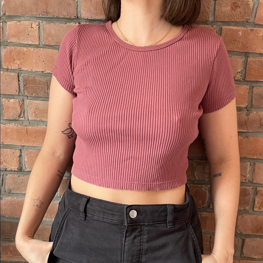 Ribbed Pink Crop Top